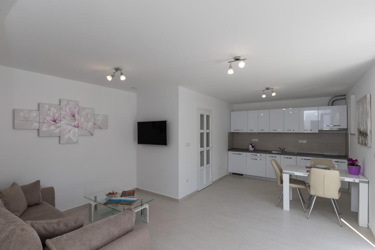 Apartments Fortinia Dubrovnik- Free Parking Exterior photo
