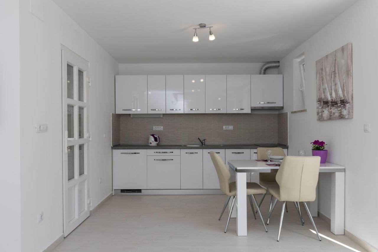 Apartments Fortinia Dubrovnik- Free Parking Exterior photo